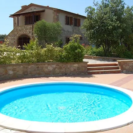 Appartamento Sleeps 4 Pool Wifi T762842 *