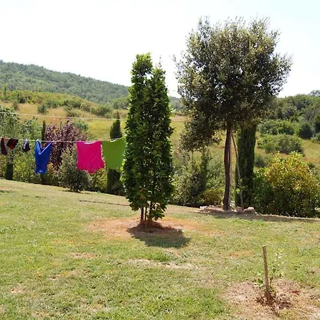 Sleeps 4 Pool Wifi T762842
