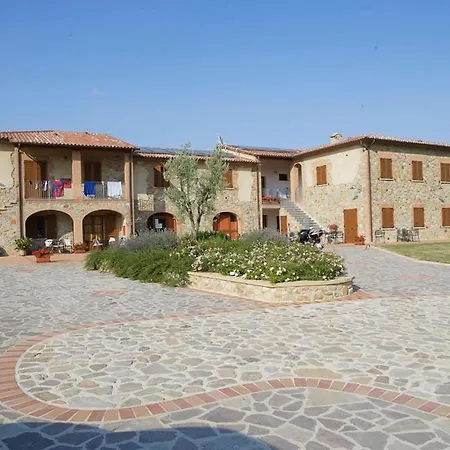 Sleeps 4 Pool Wifi T762842 Appartamento