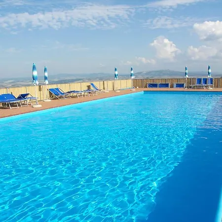 Sleeps 4 Pool Wifi T762842 * Lajatico