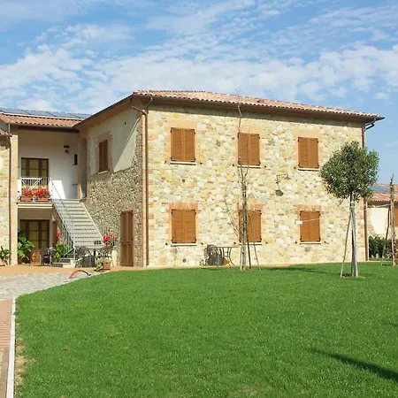Sleeps 4 Pool Wifi T762842