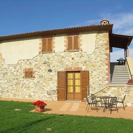 Sleeps 4 Pool Wifi T762842 Lajatico