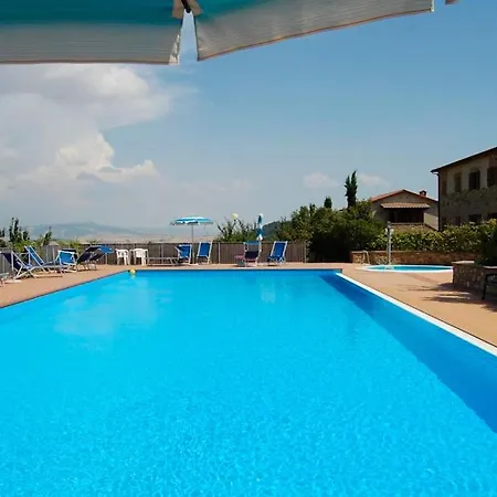 Sleeps 4 Pool Wifi T762842 Appartamento